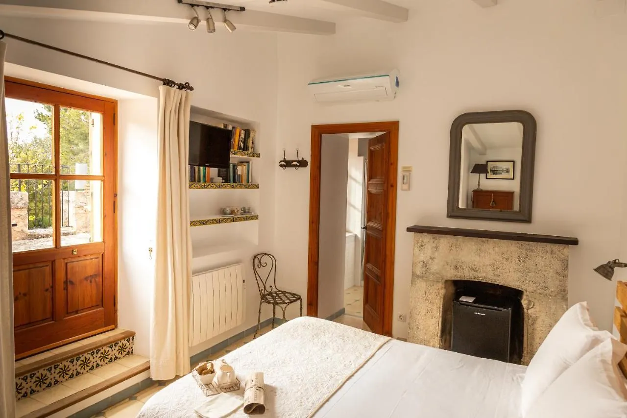 Cal Secretari Vell - Turismo De Interior Hotell La Cabaneta