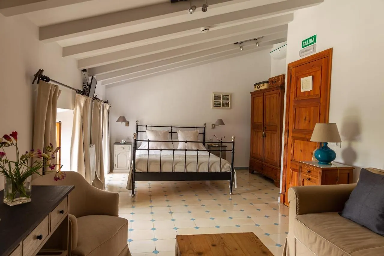 Cal Secretari Vell - Turismo De Interior Hotell La Cabaneta 3*,
